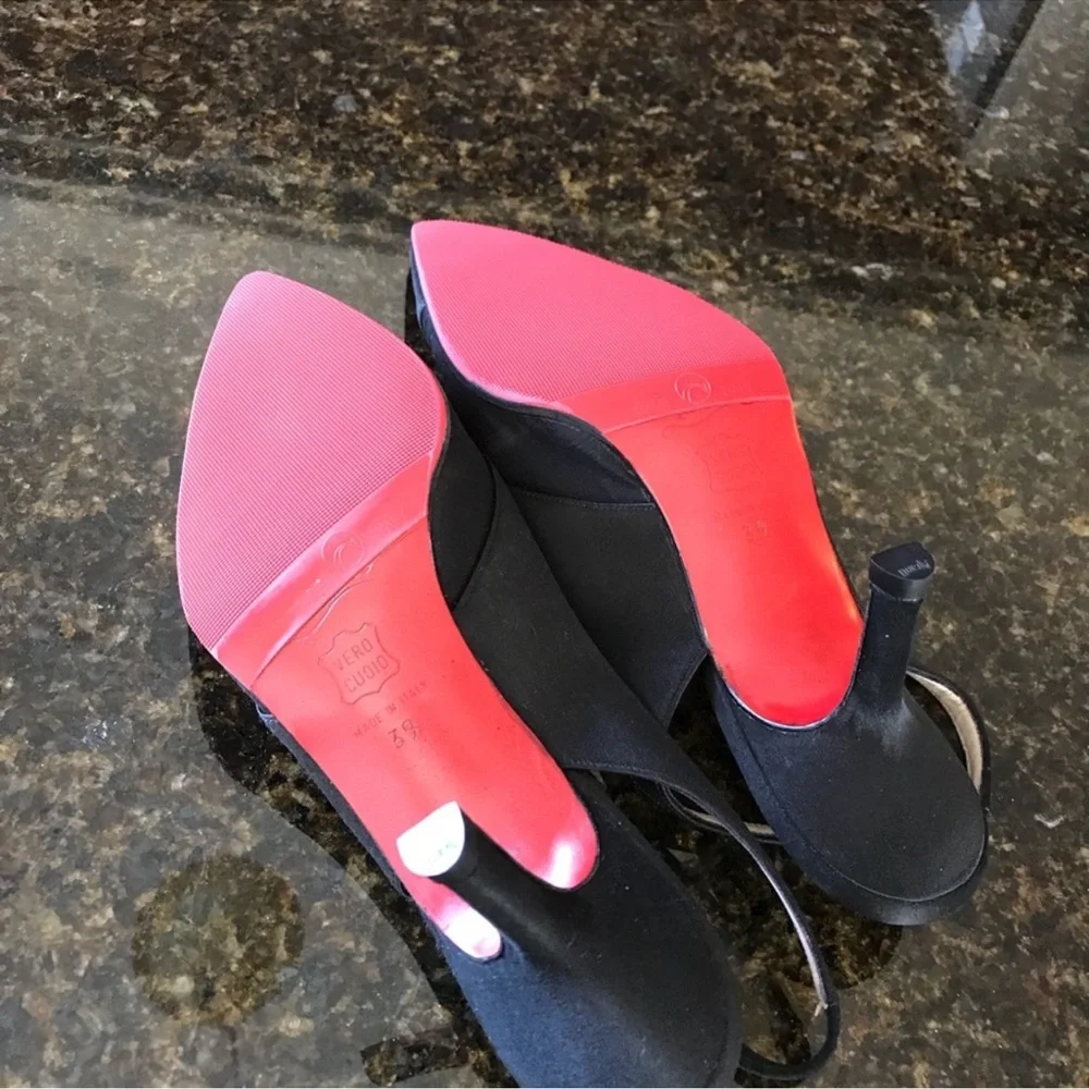 Christian Louboutin Black Pointed Slingback Pumps with Red Sole - Picture 7 of 8